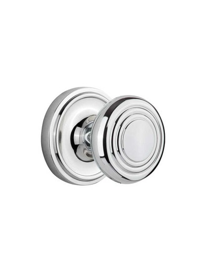 Classic Rosette Door Set with Streamline Deco Knobs in Polished Chrome.
